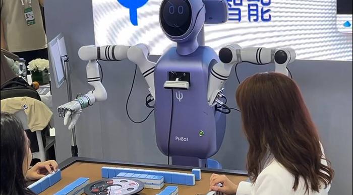 AI技術(shù)融合 具身智能、大模型、知識(shí)庫(kù)與Agent如何重塑未來(lái)智能機(jī)器人銷售