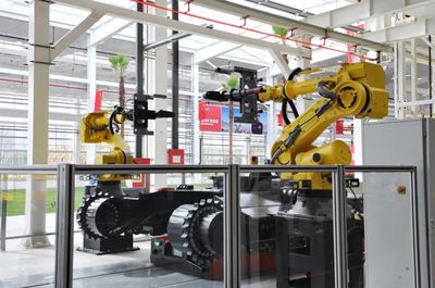 鏈長(zhǎng)制調(diào)查 加速“智”造高端裝備，建設(shè)“智”高點(diǎn)，推動(dòng)智能機(jī)器人銷售增長(zhǎng)